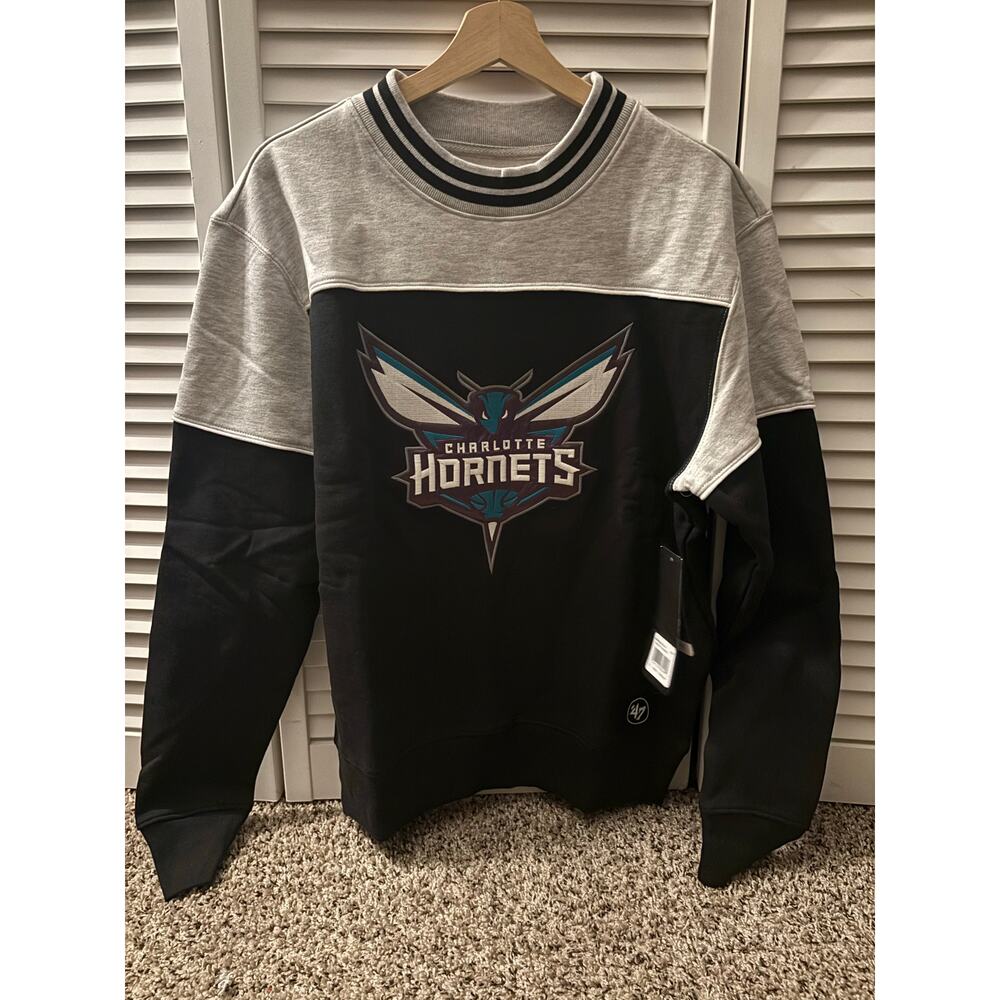 NWT Charlotte Hornets Satin Lock Bryson Sweatshirt